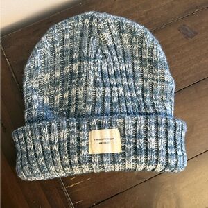 Cedar Wood State Blue & White Chunky Knit Beanie – One Size